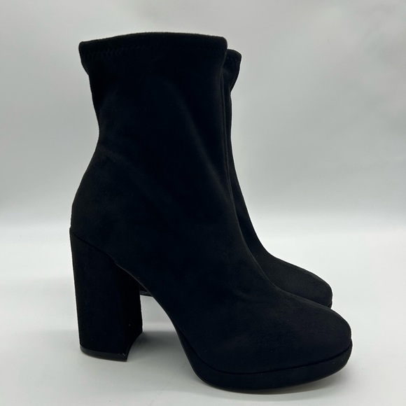 Steve Madden Macayla Black Fabric Upper Block Heel Boots – Women’s 9.5M NWB - Picture 1 of 10